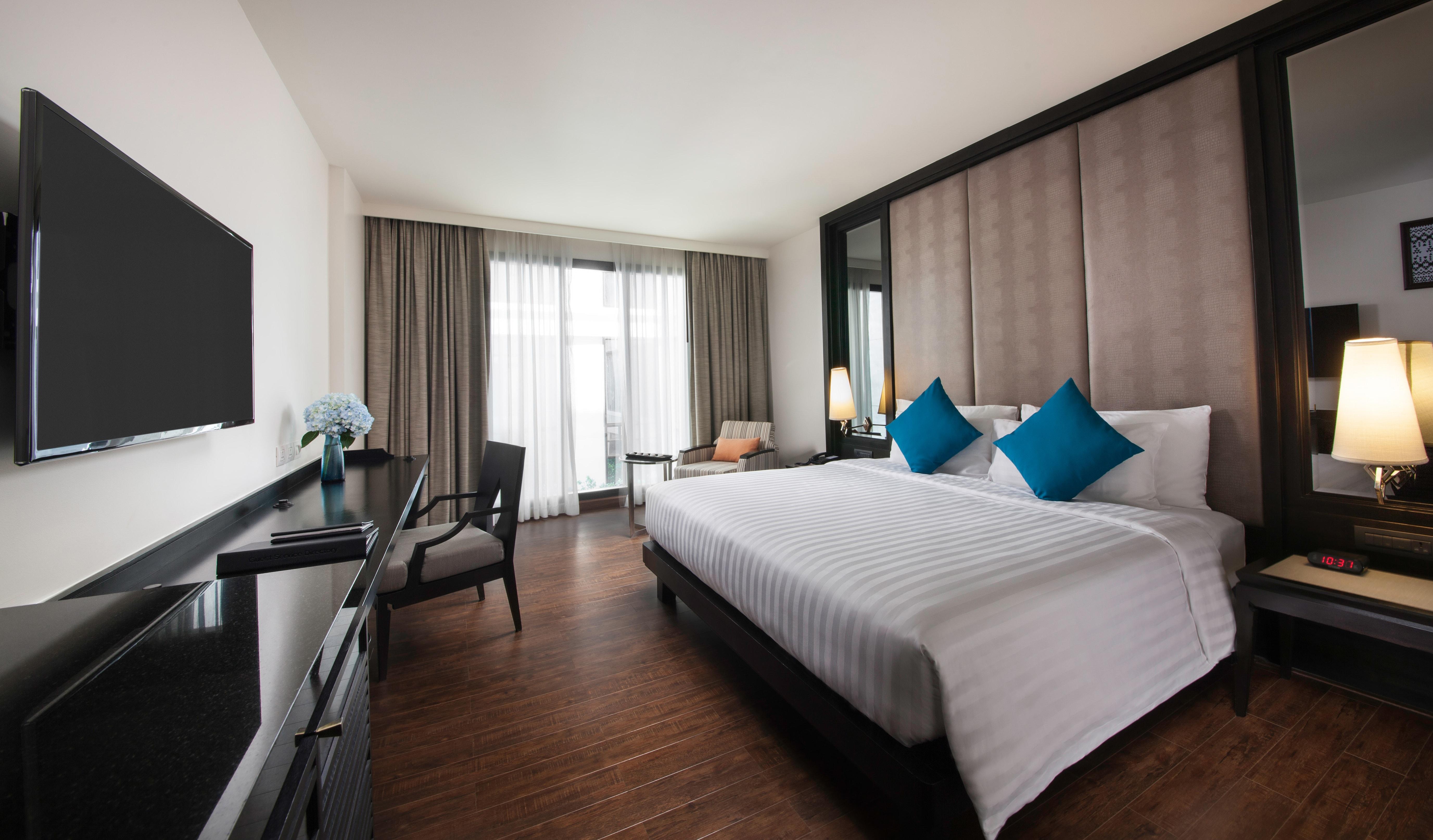 Moevenpick Hotel Sukhumvit 15 Bangkok Exterior foto Deluxe Room