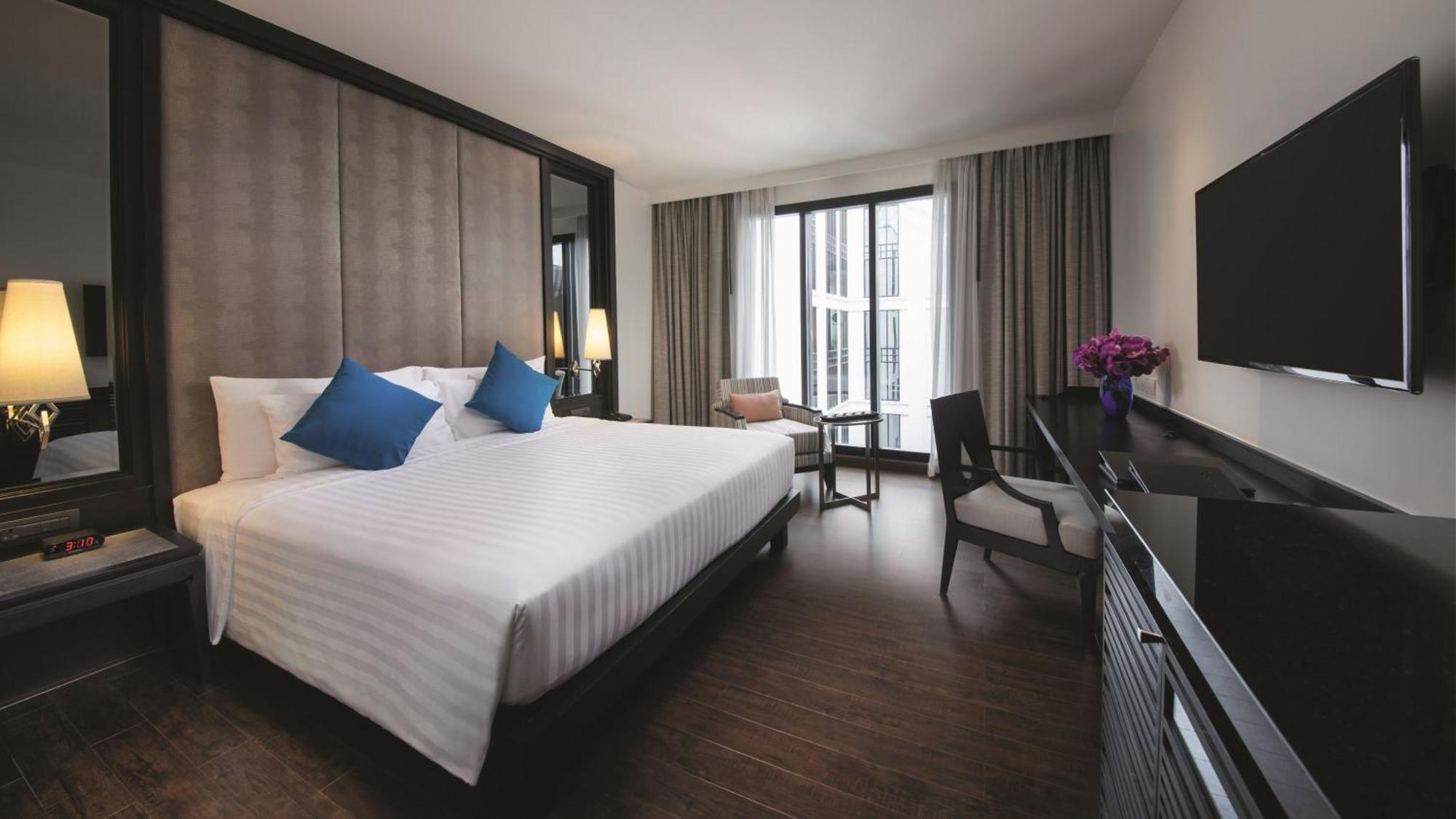 Moevenpick Hotel Sukhumvit 15 Bangkok Exterior foto